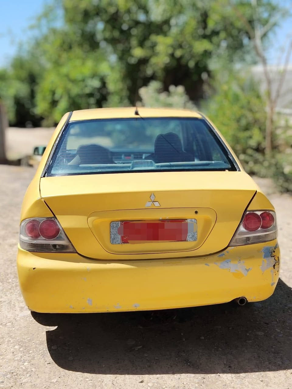السلام عليكم
لانسر موديل 2008 مصبوغة عام 
محرك گير مكفولات المحرك 1600 مجفت شرط قبل 3 اشهر
گير اوتو
كهربائيات شغالة
الصدر تعبان
مجاول بلكات نوزلات فيتبم كله جديد وگصة
السيارة عدنا وكالة عامة بيها ماشين بمعاملتها للنص بس مو كاملة 
رقمها احمر
العنوان سامراء  خاص غير متواجد
السعر 39
لباقي التفاصيل اتصل وتدلل /***********
