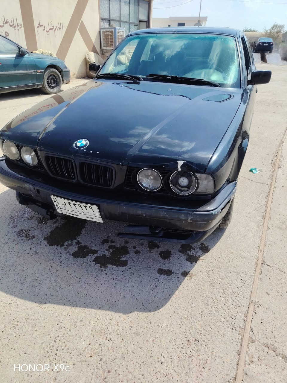 بي ام 525 موديل 95 جير محرك مقفول كوشينات كهرباء وجلد صاحب لا يوجد السعر 35 اتصال  ***********
