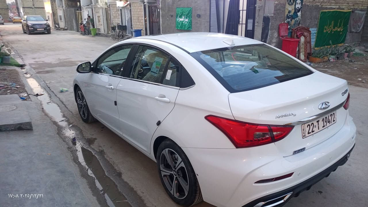 السلام عليكم شيري أريزو 5موديل 2025فول مواصفات ماشيه 15000سياره خير من الله بس صار عدي ضرف ومحتاج فلوس مستعجل على بيعته رايده 110$وبيه مجال حك الجيه رقمه أربيل تتحول بسمك او وكاله بكيفك 

رقم تلفوني وبي واتساب ***********
