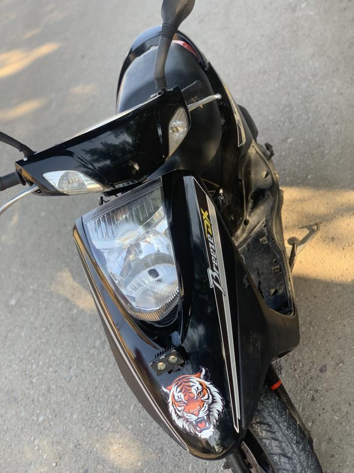 بريز للبيع كامله بدون نقص كلشي شغال السعر 650 وبيهه مجال مكاني بغداد لاتصال ***********
