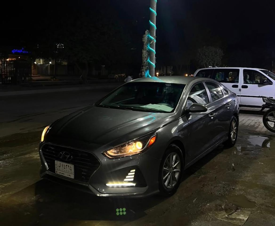 للبيع سوناتا وارد امريكي موديل2019  مكينتها GDI 2400 كير مكينة تبريد حدادية تخم تايرات جدد كلهن مشروطات 
رقم بغداد معوقين سنة 2027 تصير حره

المواصفات 
شاشه كبيره 
كاميرا خلفيه 
رادار خلفي 
ابل كار بلي  واندرويد اوتو 
مثبت سرعه 
تحكمات ستيرن جهتين 
5 ويل كب كروم
درايف مود ثلاث وضعيات قياده
4 دسك 

سياره كلين فقط بيه بارد بحافة بنيد وبارد بقبق الجنطه زغار الباقي كفالة عامة 
 الشراي يتصل غير متواجد عل فيس ***********
