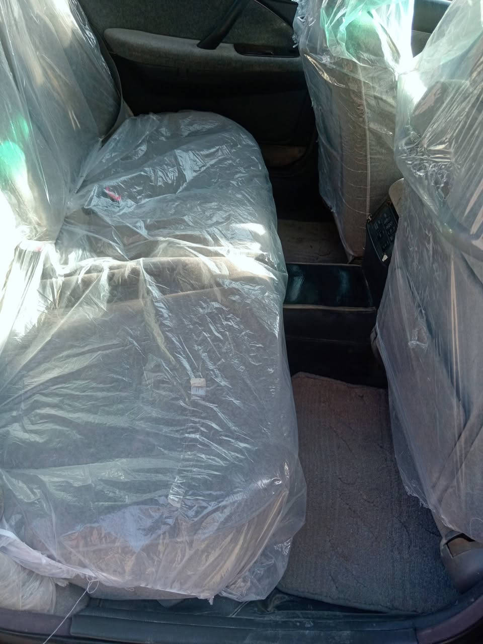 السلام عليكم ادوات  راس الثور تكم كفاله من الكص والضربه مكينه ففتي فول مواصفات السياره جديده بمعنه الكلمه حداده كهربائيات كلهه شغاله العنوان بصره السعر 55 وبيهه مجال
***********
