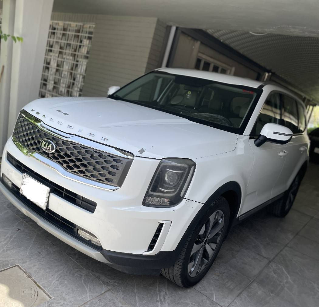خليجي Lx
ماشية 127 الف
الموديل 2020                                   
حجم المحرك 3800. V6
مفتاح التشغيل بصمة                             
تشغيل عن بعد 
تطعيم الخارج بالكروم
AIRBAG 8عدد
ABS
🔦لايت LED 
🔦كشافات زينون رباعي                                   
حجم الاطار 245/50R20
مقود جلد حياكة 
مثبت سرعة                                          
المودات والاوامر الصوتية 
فحص نظام السيارة 
عدد المقاعد 7                                       
عدد التجاوي 7 متحركة 
شاشة ابل كار بلي
الانارة الداخلية LED
اريل نفكيتر                                       
كامرة دوارة
شاحن موبايل 
حساسات أمامية 
حساسات خلفية                                 
تبريد شاشة 
3 قطع تبريد 
لوحة تحكم خلفية للتبريد                      
نظام مانع الانزلاق 
مود درايف 
Comfort ، eco ، sport ، smart 
اشاير بالمري والمري قابلة للطي كهرباء 
مخرج USB 
 Bluetooth
مخرج منفذ الطاقة 
عدد حاملات اكواب  8

السعر 25 الف دولار وبيهة مجال 

الرقم *********** بغداد, العراق
