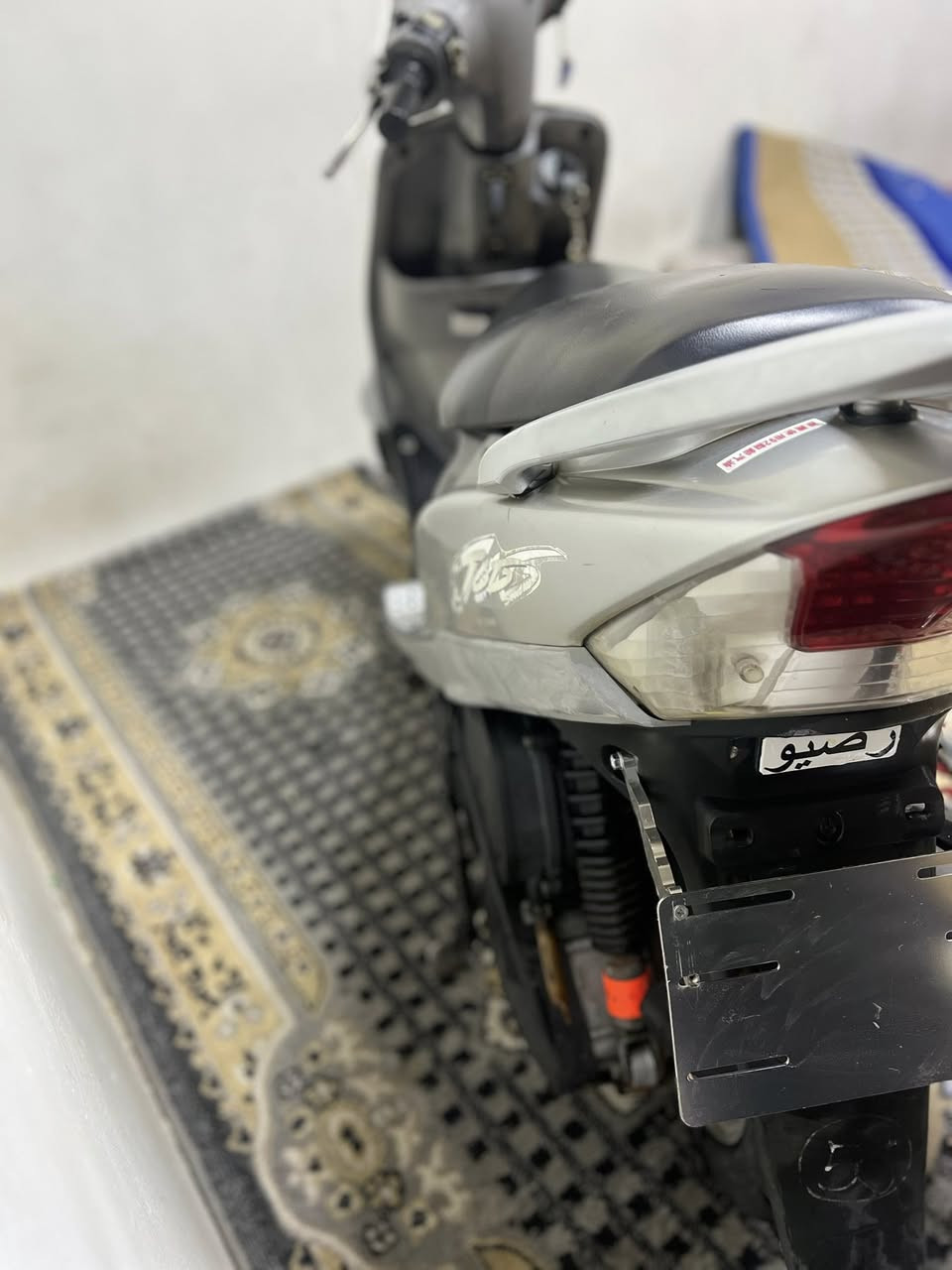 سلام عليكم
دراجه منغولي للبيع سعر900 وبيهه مجال قليل
دراجه حاويه صلهه شهرين من مطلعهه كامله مانقصهه برغي 

 رقم ***********
