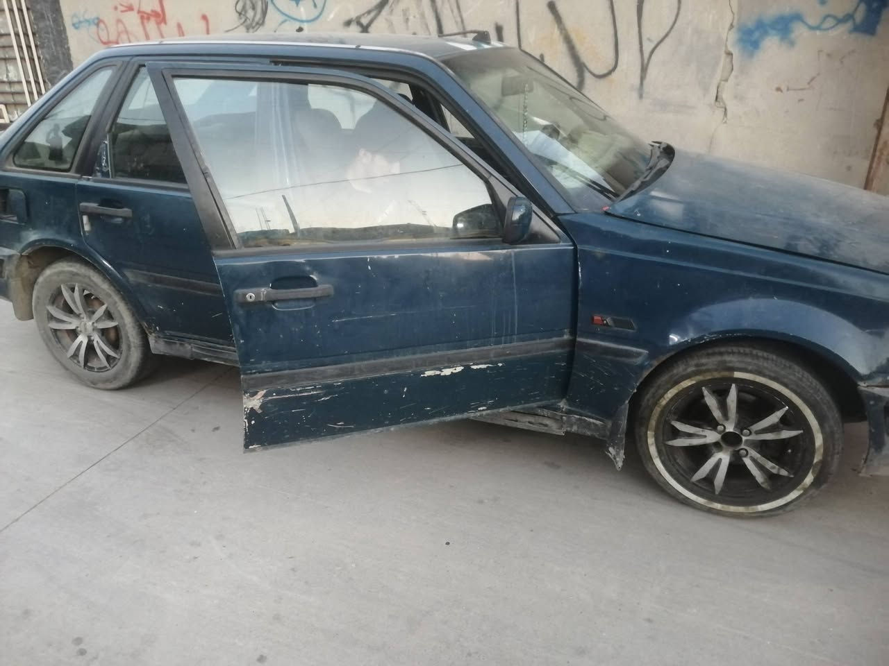 فالفو موديل 93 لاصرف ولا نفخ كربون ورقي السعر 10  ورقات وبيها مجال قليل  *********** وتساب
