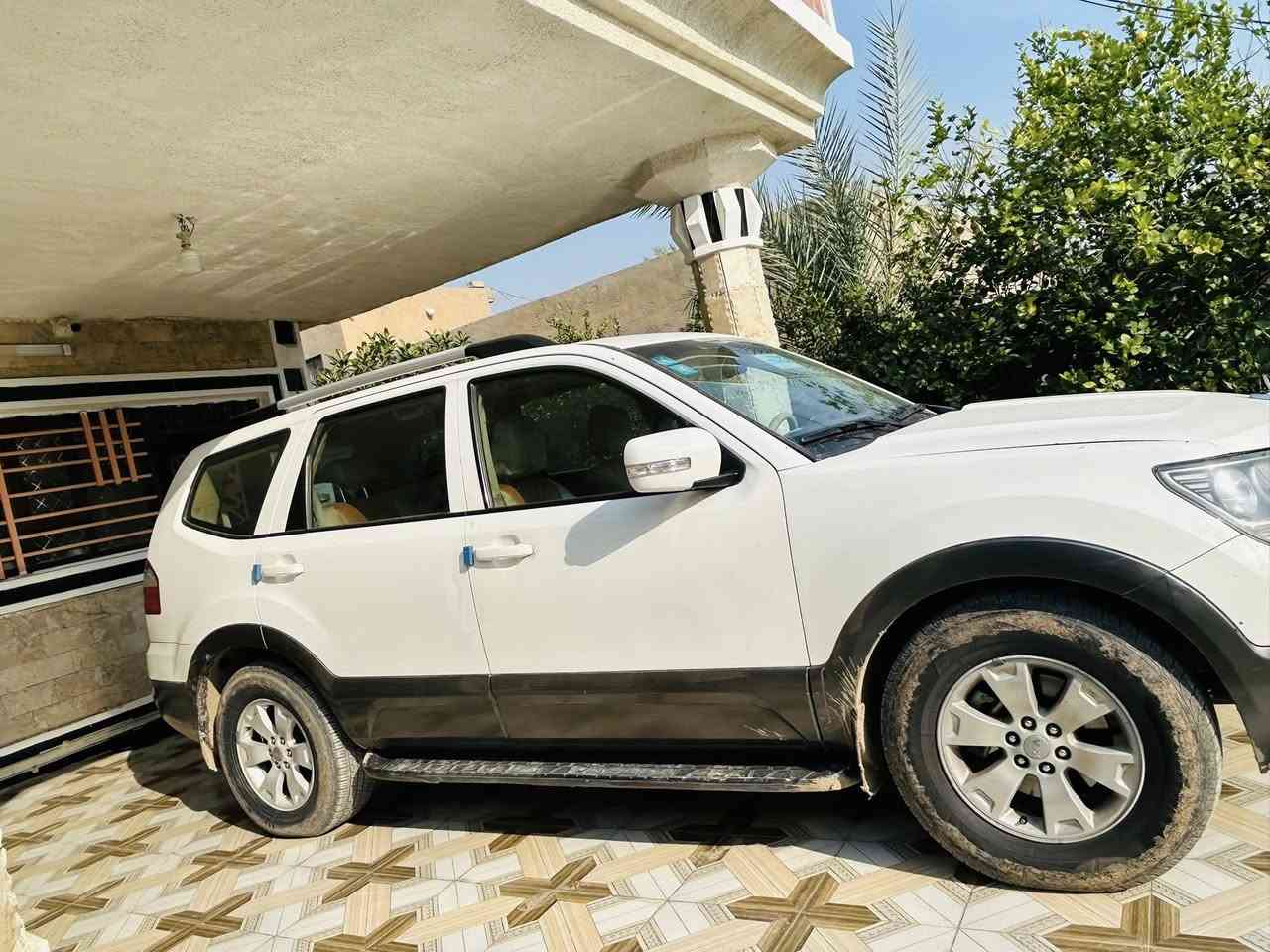 كيا موهافي للبيع موديل 2013 سيارة جاهزه ونضيف وحلوة السونار مثل ماواضح جدامك
رقم بغداد الماني دولي 
السيارة بأسمي 
السيارة مضيفة ومتعوب عليها 
صدر حدادية تخم تايرات نضيف
تحويل مباشر احولك 
صدر امامي خلفي نضيف 95‎%‎
السيارة فتحه بالسقف 
شاشه +تبريد 6 قطع +7 راكب 
تبريد تدفئه سيارة حلوة ونضيفه جداً 
مابيها لا صبغ لا ضربه السونار أمامك السعر 150 وبيها مجال 
***********
