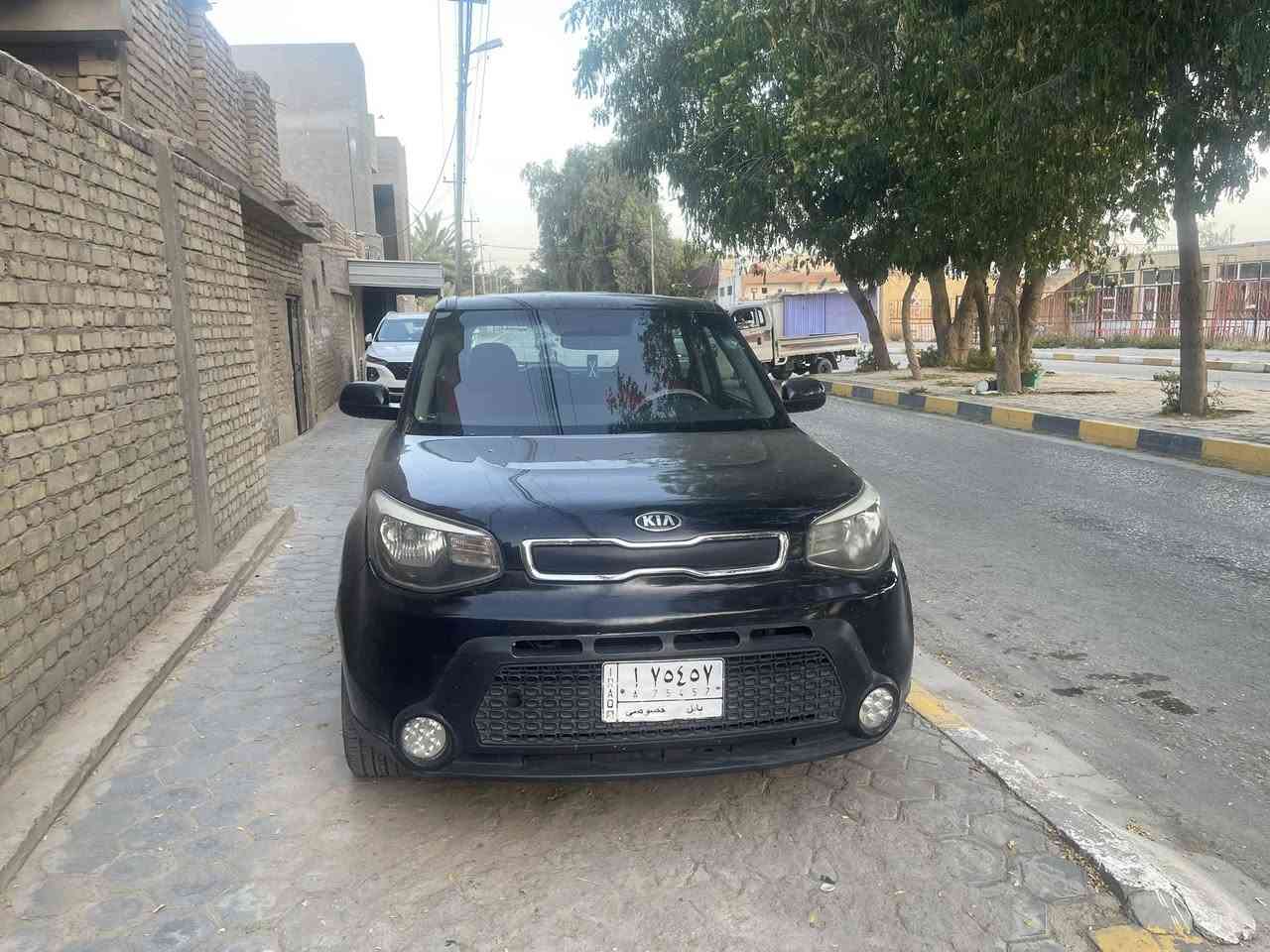 السلام عليكم كيا صول 2016 ثلاث قطع صبغ وبيها شخوط اثر تخريب السياره استخدام بنيه موجوده صاحبتهابالحله ومكان السياره الحله 
صدر جديد مكينه وكير نضيفات تبريد ثلج تايرات نضيفه سنويه لل28 تنتهي رقمها بابل
السعر 103$ وبيها مجالاي استفسار اتصال ع الرقم ***********
