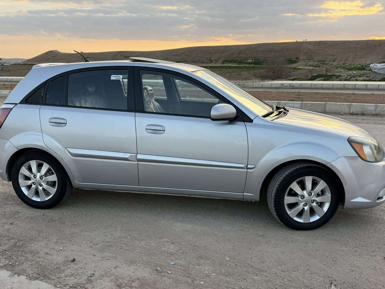 للبيع
كيا ريو موديل 2011 ((مواصفات كولد )) رقم نينوى الجديد
سلايت(فتحة سقف)
تدفئة كشنات
شاشة اندرويد+ دمام 
كامره خلفية
حساسات
طخم تايرات جدد 
محرك 16 شرط لا صرف ولا نفخ ولا تنقيص
كير شرط
باتري جديد
جامات كهرب 
قفل مركزي
ويل كب بلادي
بجم كبس 
ضرر السياره ((جاملغ خلفي فقط))بدون دواخل
السياره من الدعاميه للدعاميه شرط ترايك وين ما يعجبك

السعر خاص او الاتصال عالرقم
***********
***********
