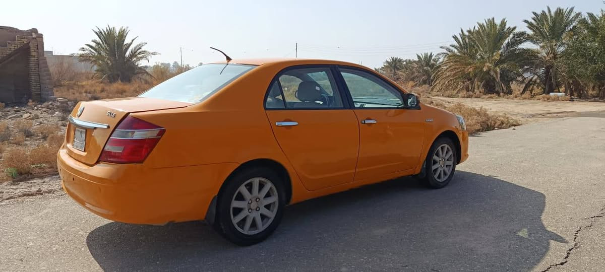 جلي موبل موديل 2013 رقم ذي قار بسمي  حره تحويل ثاني يوم سنويه مجدده 27  مشروع وطني مكفوله من الضربه القويه والكص والعيب الشرعي سياره جاهزه مال جناي بمعنه الكلمه مكينه وكير وحداديه وتخم تايرات كله مكفول سياره جاهزه مال جناي مكان سياره ناصريه سعر 47 بيه مجال قليل رقم الهاتف *********** أنه مكلف بل نشر خابر راعيه بيك خير وتدلل
