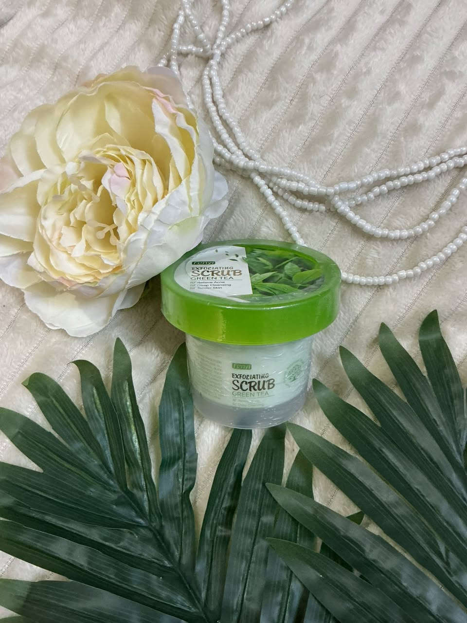 المقشرات المتوفره من متجر داليا كير🌸💚

مقشر ساكورا 🌸
مقشر لطيف وخفيف على بشره الحساسه
ترطيبه عميق ويحتوي على فيتامين c 

مقشر الشاي الأخضر💚 
مقشر بخلاصة الشاي الأخضر يهدأ ويقلل حبوب الجسم
بالاضافه إلى فعاليته بالتقشير

رسلوا الصفحه علمود الأسعار أو إذا محتاجين معلومات اكثر 💕


**إذا كنت صاحب هذا الإعلان وتريد حذفه لأي سبب، رجاءا أرسل رسالة إلى الدعم الفني**