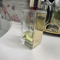 عطر تيليا • مستعمل • للبيع