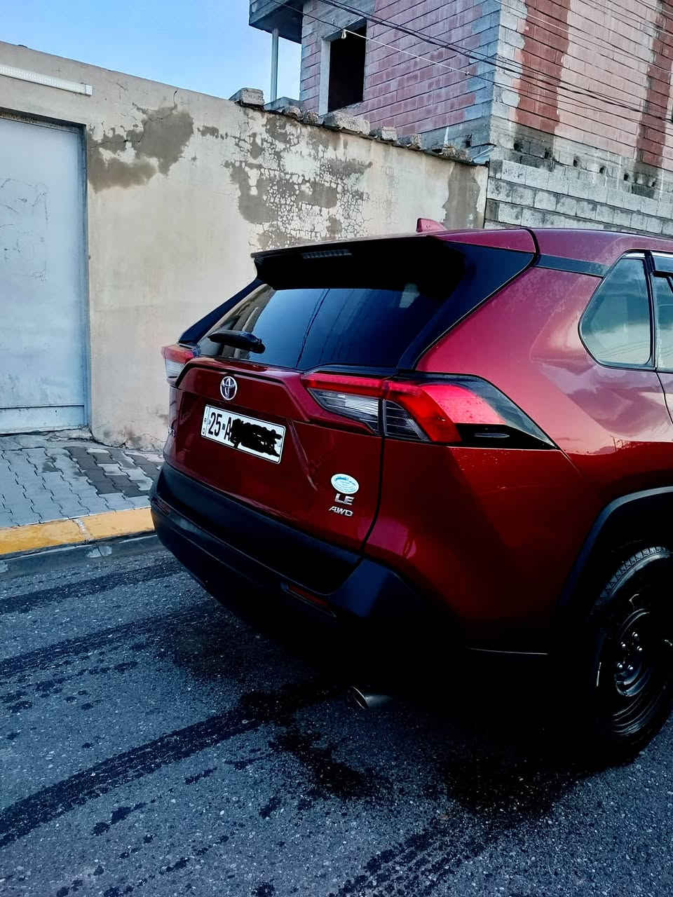 RAV4✈️
للبيع سيارة موديل 2022

موصفات سيارة le 

حساسات

رادار 

دفع رباعي 

ثلاث انظمة قيادة ( ECO. NORMAL. SPORT) 

رقم كركوك بيها كابون بانزين 

ضرر مثل ماموضح بالصور جانبي 

تفاصيل اكثر 

***********
