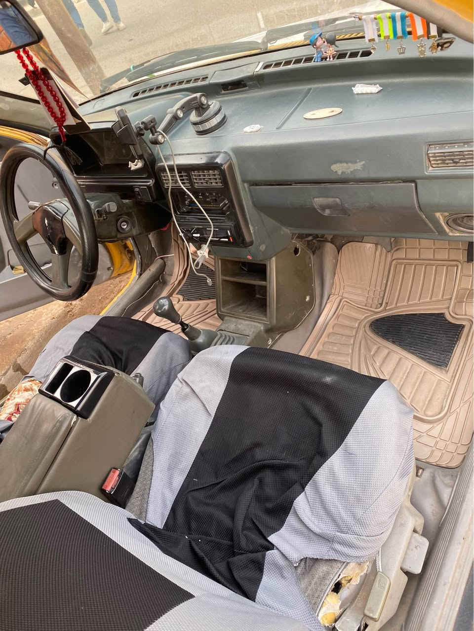 سايبا بغداد 2011مكينه وكير كفاله بيها ملاحضات بسيطه تحويل مباشر مكان السياره بغداد 
السعر 23وبيها مجال *********** بغداد, العراق
