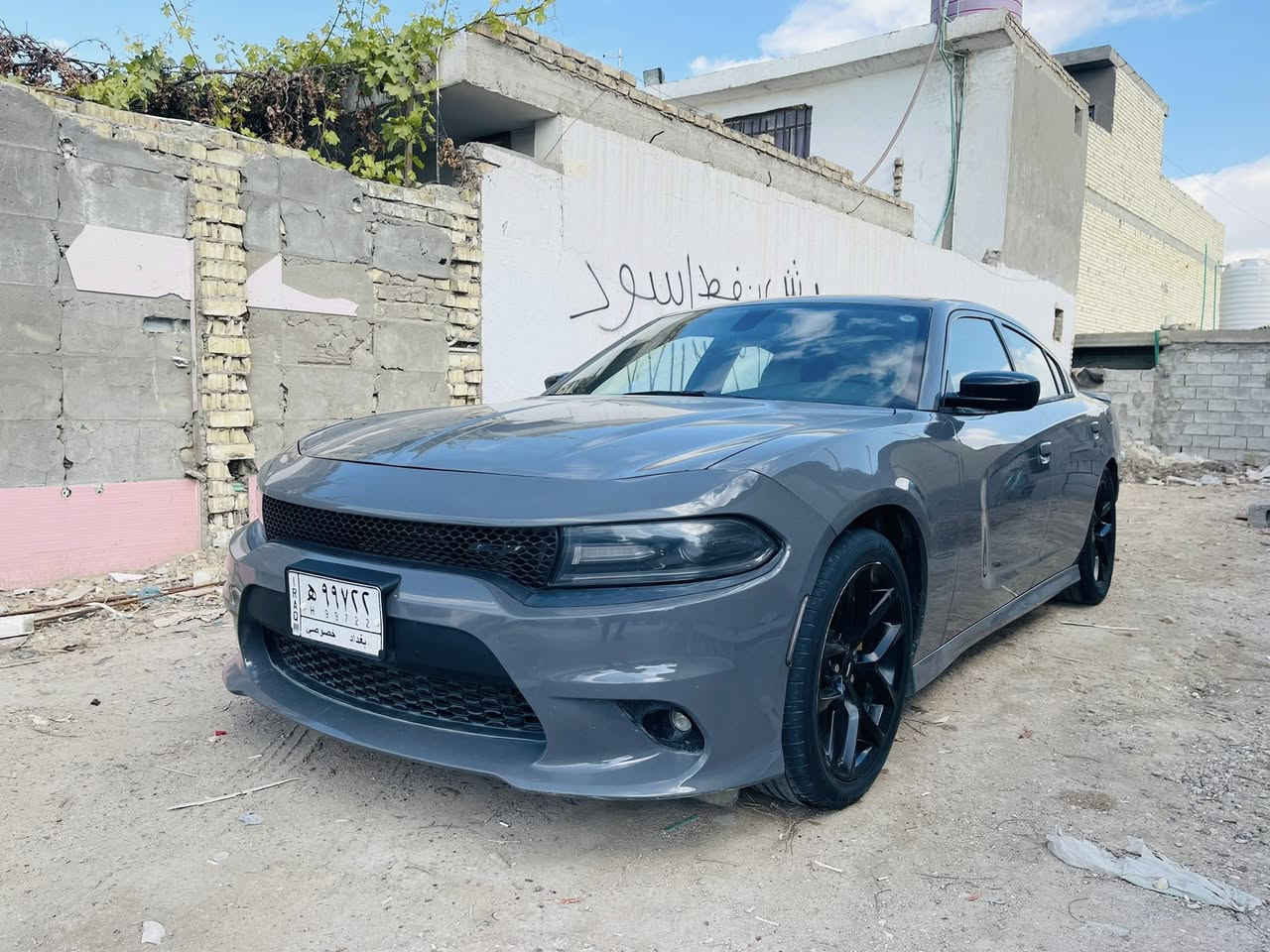 اللهم صل على محمد وال محمد
السلام عليكم جارجر 2017 اصل رقم بغداد شبه المميز لون سمنتي اصل ماشية 150 تحويل ثاني يوم جاهزة من كل شي كير ومكينة بالجيس شاشة كار بلي كشنات حضن كهرباء  لايت عدسه زرع نهار تبريد ثلج حجر بيئة موجود حادثه فقط باب مبدل اصلي سونار ناشره وصور الحادث بالمنشور السعر 184 وبيه مجال قليل مكاني بغداد ***********
