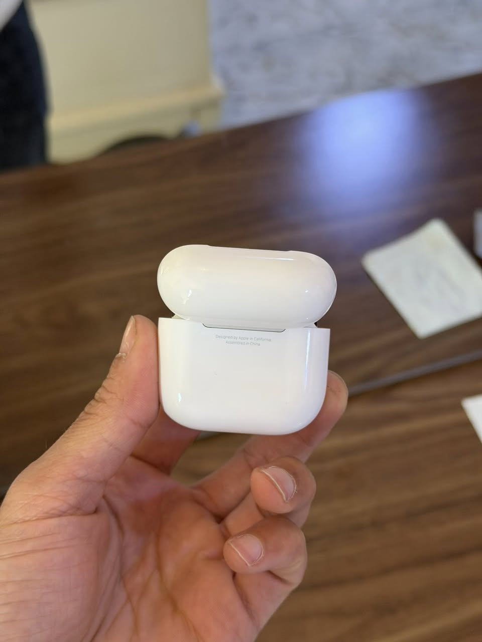 Airboods4
للبيع ايربود 4 ام العزل بدون لاستيكة 
داخل ضمان بعدها مستعملة شي جداً بسيط 
نظافتها 100‎%‎‎

السعر :150 علماً الجديدة 190 الف 
مكاني بغداد الغزالية :***********
