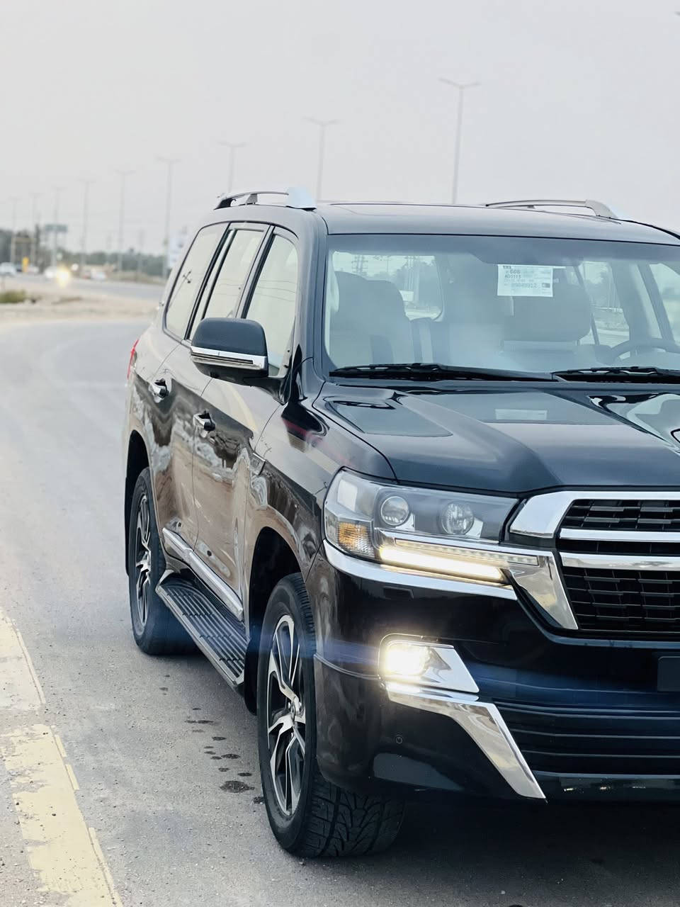 لاندكروز 21فول مواصفات رقم اربيل ماشيه 55 الف مكفوله من الصبغ والبارد
***********
