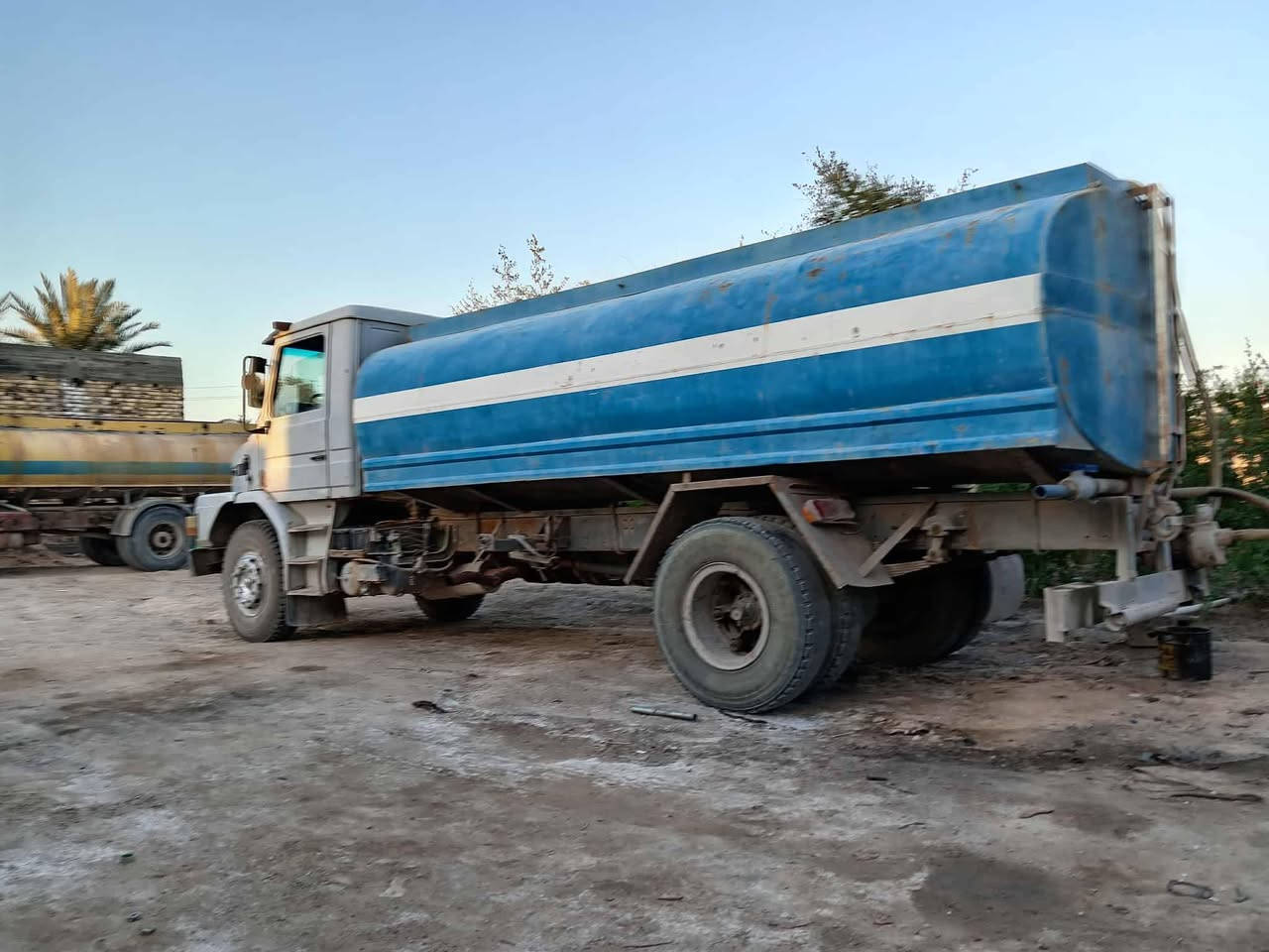 سكانيه ١١٢ مديل ٩١ دنكر بل سنويه مكينه تبخر تخم تاير كير ٥ب٥ اكسل خفيف جاهزه لشغل مكان كربلاء  سعر ١٥ وبيه ممجال قماره نص عمر عاديه تصال***********
