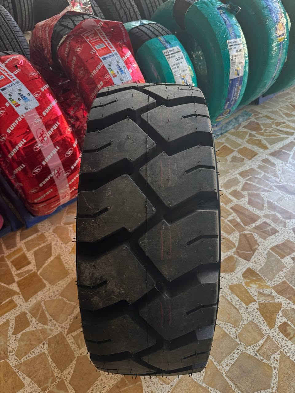 وكالتنا الخاصة لإطارات "سيات - CEAT"  الزراعية
متوفرة جملة لأصحاب المحلات و بمختلف القياسات
القياسات:
1400/24
600/9
14/17.5
10/16.5
710/70R38
710/70R42
📍 فروع شركة فاست تاير:
 الموصل: الموصل الجديدة / قرب فرع السايلو
 دهوك :سميل / طريق زاخو
 زاخو : طريق إبراهيم الخليل
📞 للتواصل : ***********
