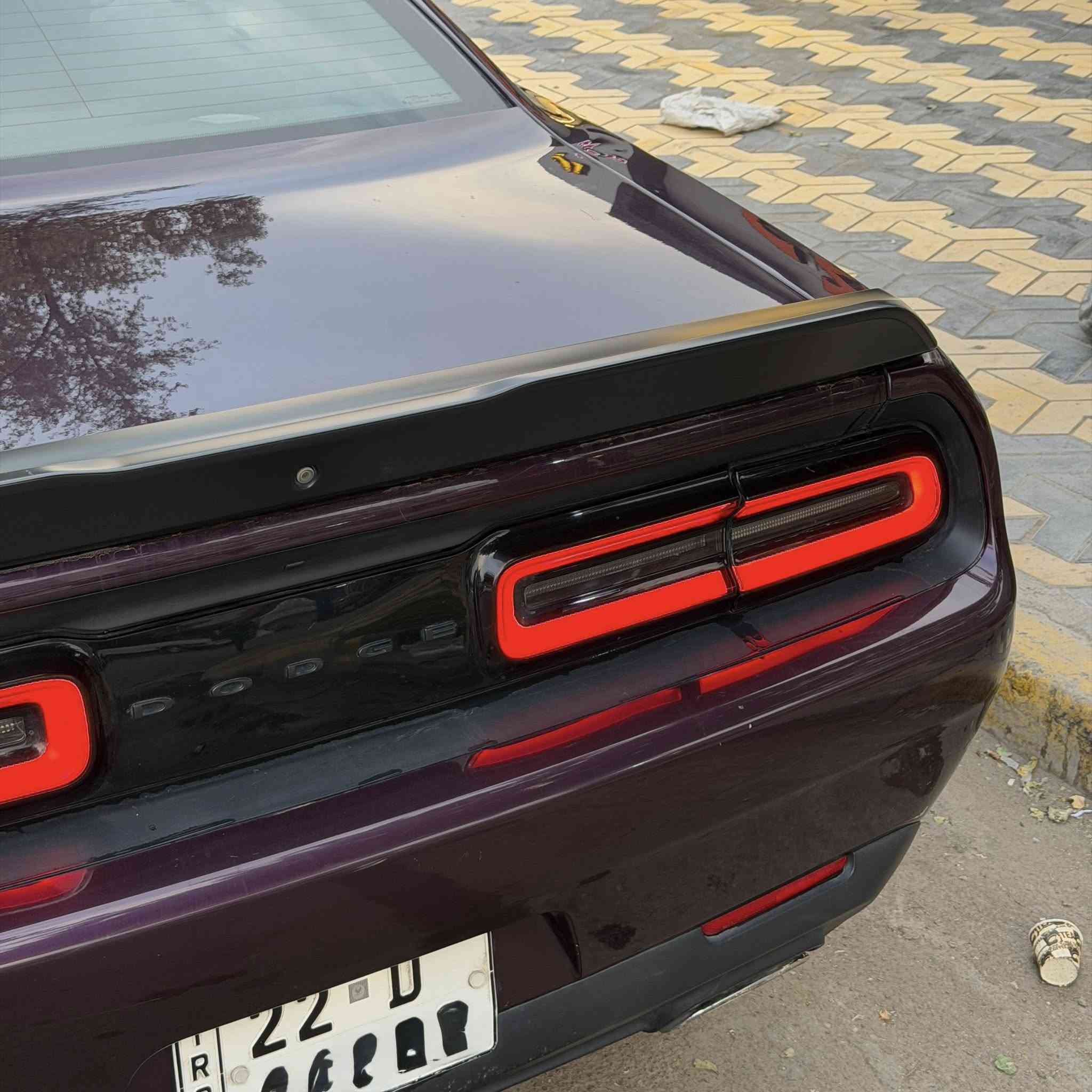 السلام عليكم
دوج جالنجر 
Sxt
رقم شمالي  الانكليزي جديد 
2021 
لون بنفسجي
بصمه
 Apple CarPlay /Android Auto شاشه لمس
ويل قياس 20
تشغيل عن بعد  
زوج لايتات الاصلي موجود ومضموم جديد مابي شي
محرك /6v/3600
 ماشية 116,500km
كير مكينه مكفول 
صدر امامي  جديد كله اصلي 
تخم تايرات جديد
ولف حماوه جديد  
ادامه مكينه كامله 
سياره مال جناي
بانزينها بس محسن
حادثها جاملغ خفيف كلش معدل بارد
بيها ايرباك ستيرن  ودشبول   
ودعاميه صبغ  
 مكان السياره  بغداد الاعظميهة
رقم /***********
