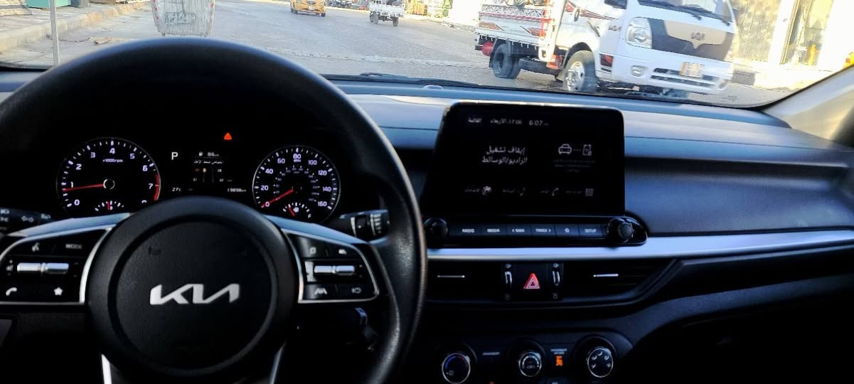 🌹 سلام عليكم 🌹💯كيا فورتي 2024/gt kia forte 2024  السياره مكفوله كفاله عامه عدا الضربه الي بأمريكا سياره اخت الزيرو ...ضربتها مرجعه علبارد.... ماشيه... 19الف كيلو... المحرك دوش 2000 المرغوب...تبريد ثلج ... كير خير من الله ....(مواصفات السياره)
١ـ تحكم ستيرن.
٢ـ توقف ذاتي.
٣ـ مصحح مسار.
٤ـ مثبت مسار.
٥ـ مثبت سرعه.
٦ـ ثلاث مودات للقياده.
٧ـ قياس ضغط هواء الاطارات.
....وبعد اكو مواصفات ما اذكرها....
سياره حادثها موجود بالسونار وموضح بصوره 👇👇👇
....حجم الويل ١٨ تايرات جدد.....
...رقمها بغداد معوقين.... اخوان مكلف بالنشر الي يريد السياره يتصل على راعيها *********** السعر 135 وبيه مجال اكرر مكلف بالنشر والسياره للبيع ما ترهم مراوس.💯🌹🌹🌹
