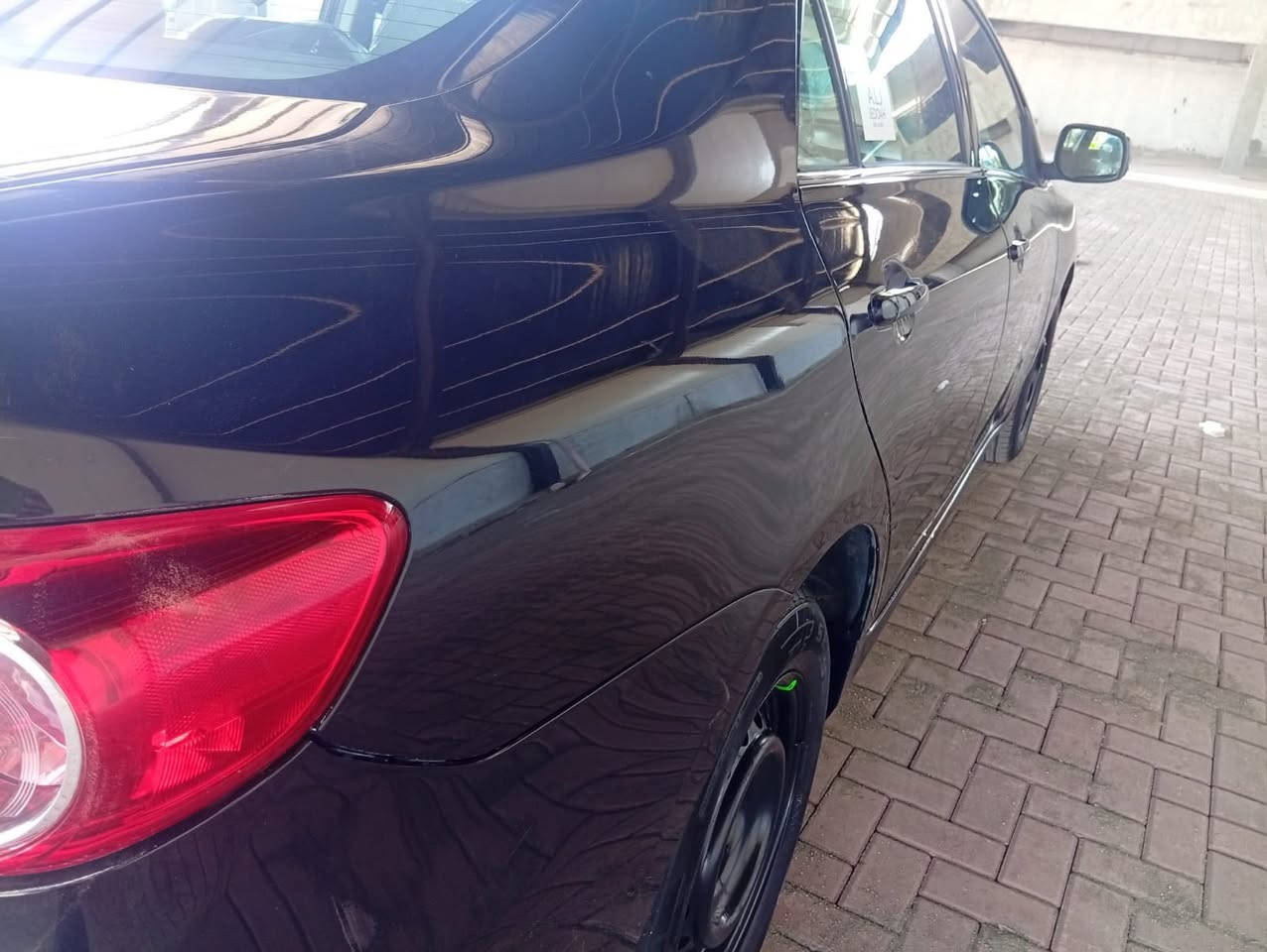 کرۆلا مۆدێل 2011
یەک پارچەو پەڵەیەکی بۆیاخە بێ ناوگرتن 
بەناوی خۆمانەوەیە
 مواسەفات کەنەدی
  96هەزار ڕۆشتوە
  یەک دەستە
 سیعری خوار هەموبازاڕ
شوێن سلێمانی
  بۆپەیوەندی 
 *********** 
   ***********
