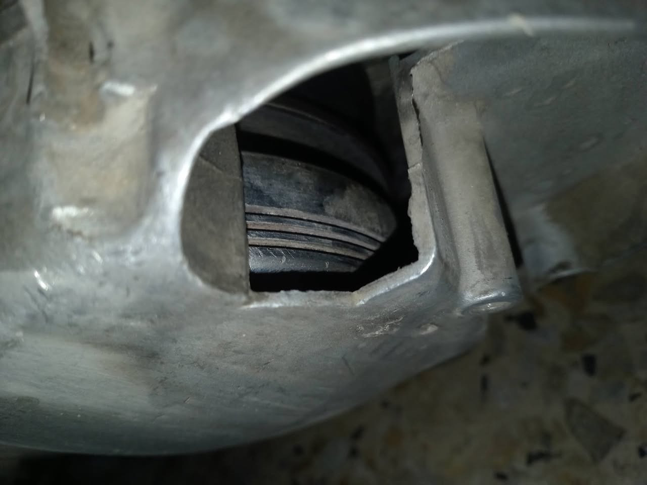 السلام عليكم دراجه ماكس منغولي للبيع مزوده صالنصه رياضي بس الصالنصه مشتريها ب٤٥ دبلات رياضي وقباقه كور رياضي كلجات رياظي هندر واحد شرط نقصها بس جوزه اكلك بيها سرقه وعشاير الحسينيه قرب مطعم الءمير السعر ٢٥٠ وبيها مجال بصيط اتصال فقط واتساب***********
