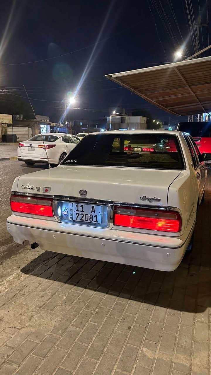 السلام عليكم للبيع نيسان سترك موديل 2001 السيارة بالحقيقة انظف من الفيديو  كاملة من كل شي من مكينه وكير مكينتها بلاد كير عادي كابرتر حداديه امامي خلفي كهربائيات كلها شغاله شاشه ايباد *********** السعر 80 وبيها مجال
