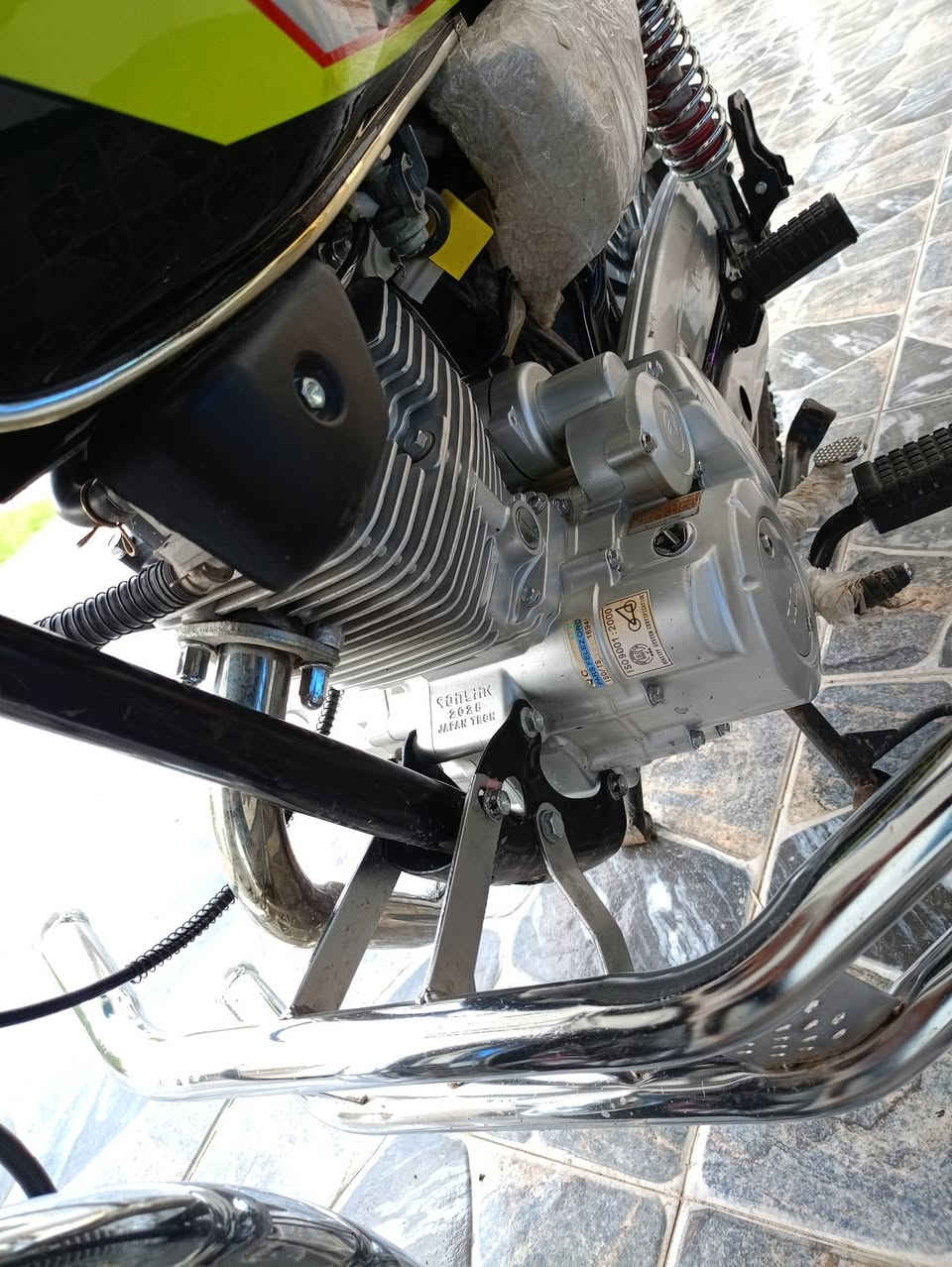 دراجه سيفان 2025  كهربائيات كلهه شغاله دراجه خير من الله السعر 800 وبيهه مجال العنوان ديالى العنبكيه للاستفسار ***********
