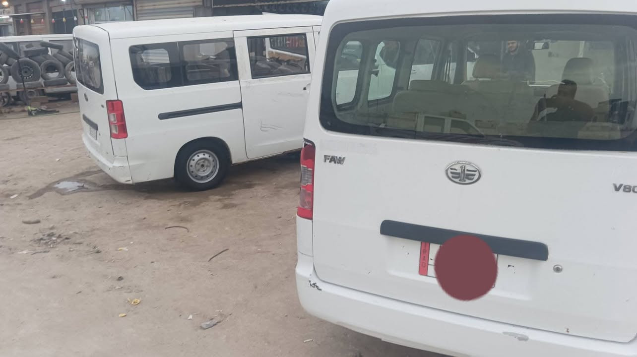 فاو أجرة بابل مكاتبة مرورية وتحويل قطعة صبغ صغيرة في باب السايق السيارة بدون محرك تشيلها بكرين  جاهزة للتحوير قفلها ٢٥ ورقة  قفل  ***********  مستعجل على بيعتها  جان  مابعتها بهالسعر
