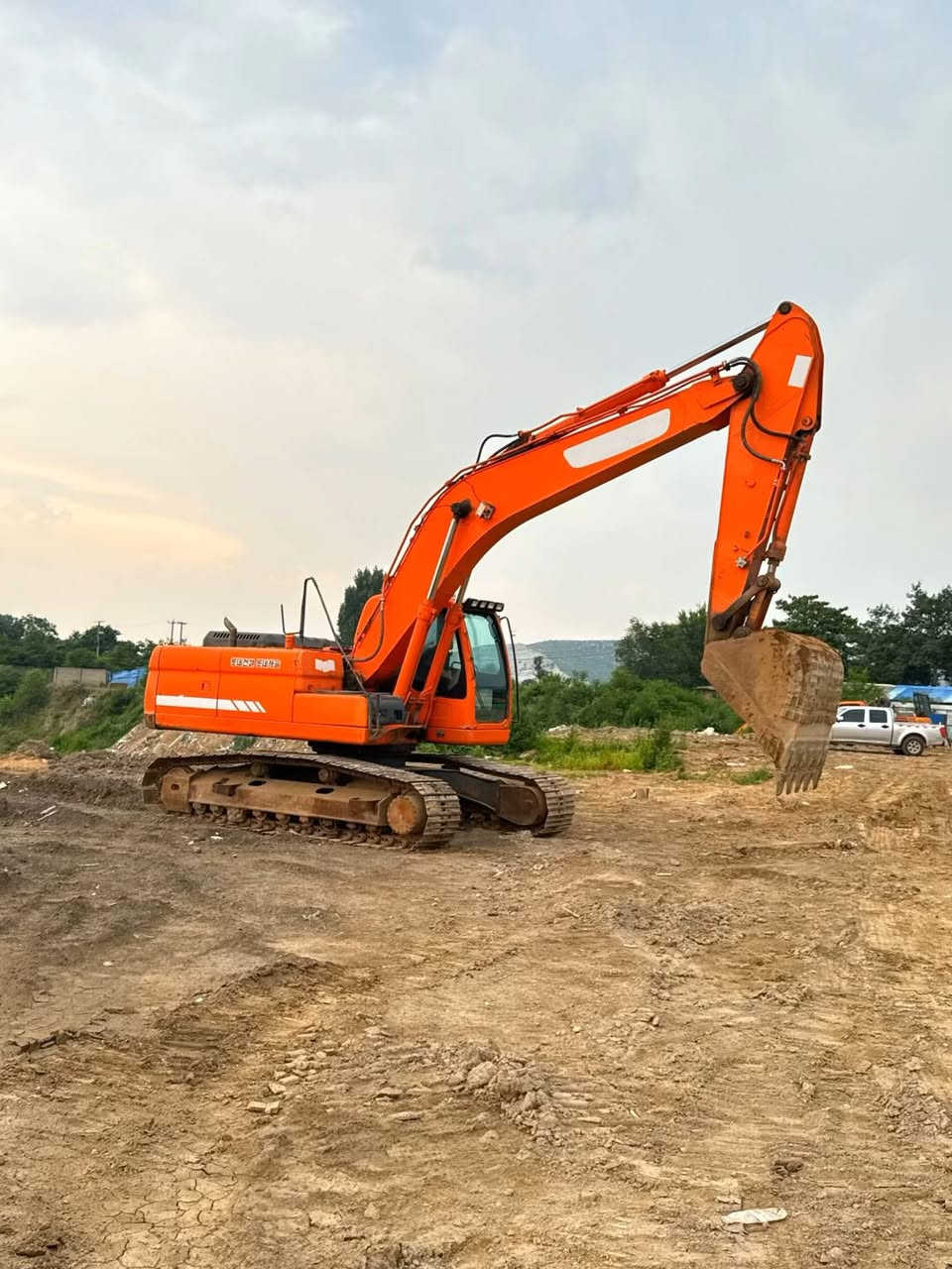Imported DX225LCA from Korea, contact me if you're interested


**إذا كنت صاحب هذا الإعلان وتريد حذفه لأي سبب، رجاءا أرسل رسالة إلى الدعم الفني**
