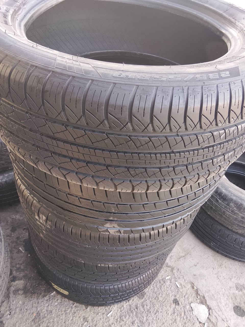 225/60/17نضيف كلش ياباني  جديد نضافه فول سعر الزوج 75الف معه الشد موقع المحل شعب شارع اسواق المركزيه قرب كليه الامام الكاضم خدمات ايليا 
***********
***********
