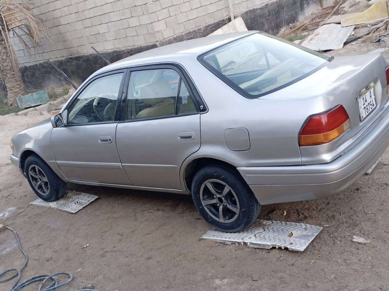 السلام عليكم كورلا مديل 95 للبيع جديدة جاهزه من كلشي رقم انكليزي راعيها موجود في البصره ابي الخصيب السياره ايضا موجوده في البصره  ابي الخصيب السعر 47 بيها مجال 
للاستفسار اتصال على ***********
