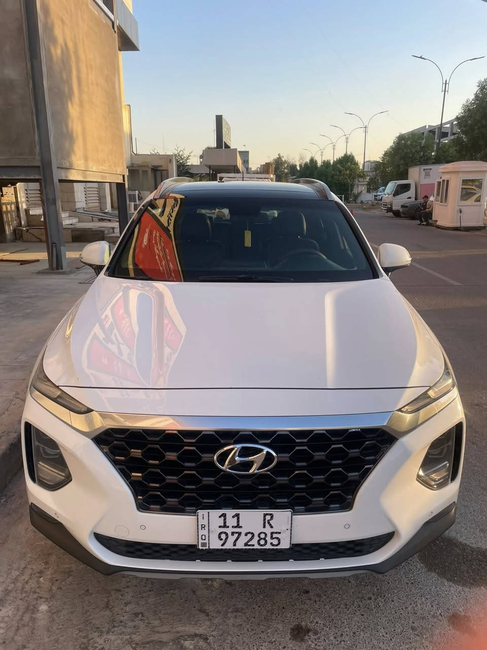 السلام عليكم
سنتافيه 2019 خليجي مكفولة بدون صبغ 
بانوراما 
6 سلندر 3500 
كشنات جلد 
سايد بريك كهرباء 
7 راكب 
نظام نزول المنحدرات
السعر210 وبيها مجال 
للاستفسار ***********
