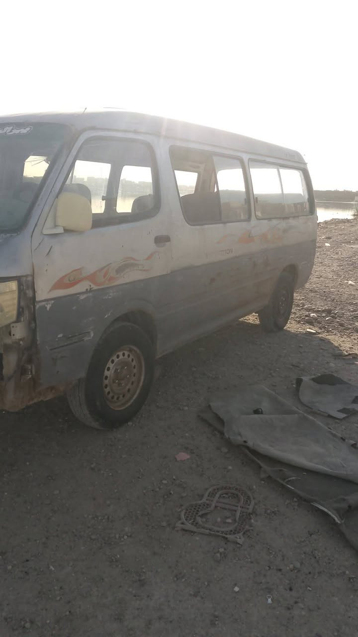 السلام عليكم فتون البيع سيار مكنيه جديد صدر جديد حداحيه جديد  دوشمته جديد  20وراقه وبيه مجال الرقم الهاتف ***********
