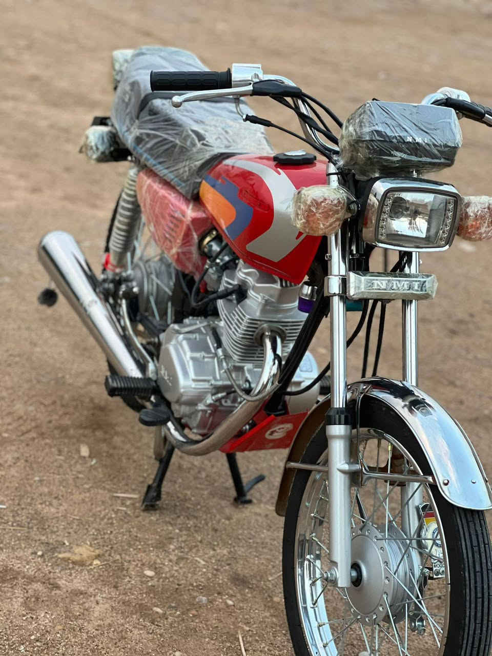 السلام عليكم دراجه للبيع بدون أوراق
مكفوله تعمير 2026 
السعر مليون وبيه مجال حك الجيه


**إذا كنت صاحب هذا الإعلان وتريد حذفه لأي سبب، رجاءا أرسل رسالة إلى الدعم الفني**