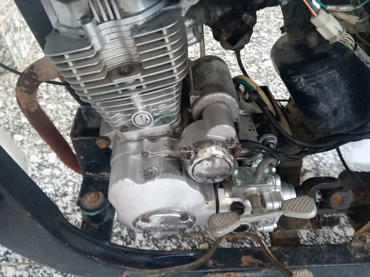 البيع ديوان موديل 13 وراق كامل وصولي مكينه 21 مفتوح بس حلوه كهربائيه شقال  مكان ناصرية مركز يم سجن الاصلاح سعره 850 هذ رقمي موجود ***********
