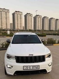 جراند شيروكي • ٢٠٢١ • ٦٩ ألف