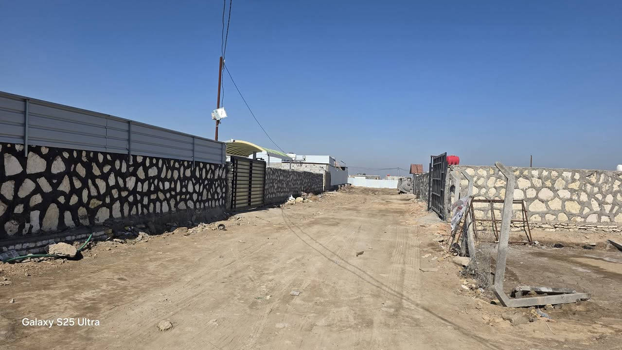 ارض للبيع مساحه850 متر وجها 15 ونزال55 ع طريق الدغارة ديوانيه خلف مطعم واثق بلمزارع   سعر 24 وبيه مجال***********
