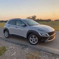 كونا موديل 2023 مرقم بغداد بسمي  حادثه قطعه وحده صبغ بس بنيد  السعر 13...