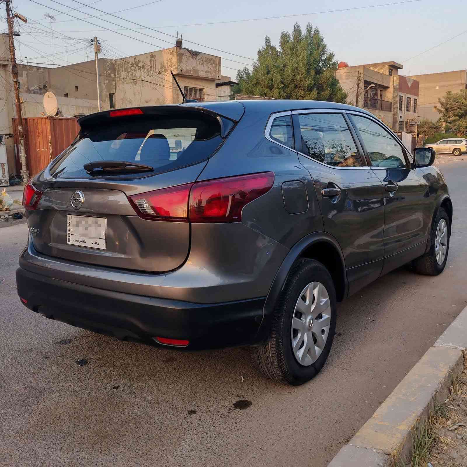 نيسان روج سبورت 2019 بيها بنيد مصبوغ فقط بدون دواخل مكينه 2000 ماشيه 77 السياره نظيفه ومابيها اي نقص بأسمي وتحويل ثاني يوم
 السعر 140    
***********
