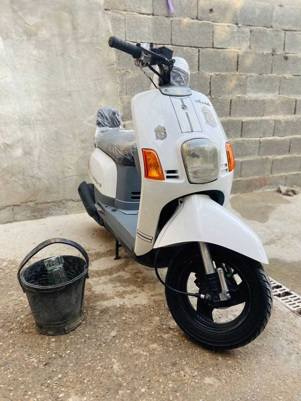 السلام عليكم دراجه بوليس كابريتر مكينه مكفوله لامفتوحه ولاتنقيص ولا تبخير الكفرات تجاريه ونطخت عندي من كدام سلف هندر شلعه ومعدل مكان بغداد بلديات السعر 550 وبيها مجال ***********
