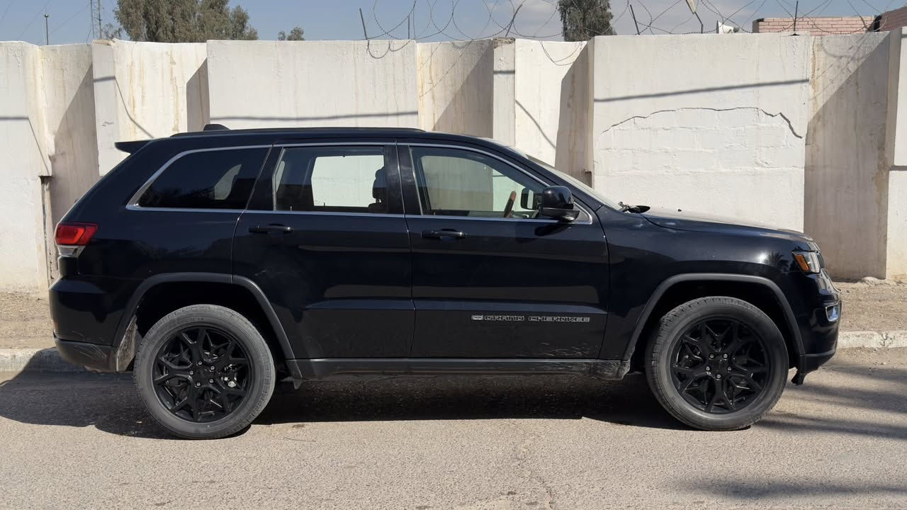 جيب لاريدو 2022
وارد امريكي 
ماشية 31,400mi
ضررها بسيط خفيف چاملغ جهة السايق  تعديل Pdr
(السيارة كلش نضيفة وحلوة ومابيها اي مصرف ومناقصها اي شي)
* تحذير النقطة عمياء
* ويل كب بلاك توب قياس 20 انج ..
* كاميرة .
* دخول ذكي. .
* تشغيل عن بعد .
* الصندوق الخلفي كهربائي
* حساسات خلفية .
* مكيف خلفي مع وحدة تحكم منفصلة .
* تدفئة كشنات + ستيرن + تبريد.
* مانع تصادم خلفي
* محدد سرعة .
* نظام التشغيل والاطفاء الاوتوماتيكي .
* نظام بريك اوتماتيكي
السعر :30,500دولار
1C4RJFAG6NC146296


**إذا كنت صاحب هذا الإعلان وتريد حذفه لأي سبب، رجاءا أرسل رسالة إلى الدعم الفني**