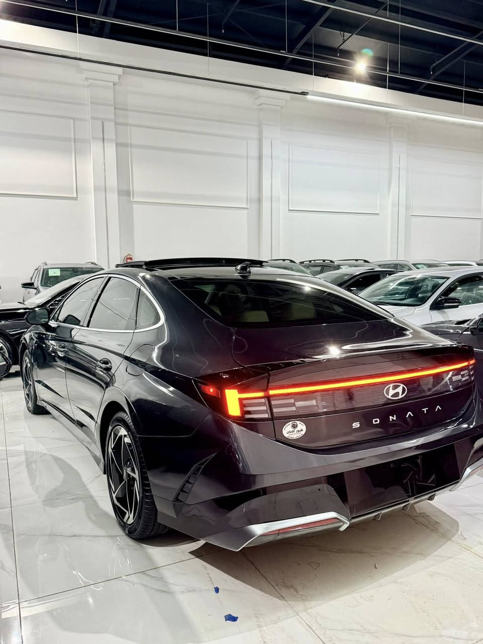 السلام على من رد السلام 👋🏻
سوناتا موديل 2024 الشكل الجديد ❤️
وارد امريكي 🇺🇸🇺🇸
ماشية 7000 ميل 👍🏻
حجم المحرك 2500 
مواصفات 
بانوراما (سلايد روف)
بصمة تشغيل عن بعد 
رادارات امامي وتحديد مسار ورادارات جانبية 
دشبول ديجتال 
هيتر كشنات 🔥🔥كشن سائق كهربائي 
داخل ابيض 
صندوق ذكي 
Smart trank
سايد بريك كهربائي 
اوتو هولد ☑️
شاحن موبايل واير ليس 
حادثها خلفي فقط مسطة اسفل الصندوق صبغ
صور الحادث مع الصور 👇🏻👇🏻 
يعني بجم كبس ايربكات سليمة ❤️
السيارة تترقم شمالي فقط 
السعر بدون رقم من الاخير ((((218$))))
مكان السيارة اربيل 
الشراي يتصل ويتدلل
***********📞
***********📞
#سوناتا
#ياسرالعلاف
#اربيل
#العراق
