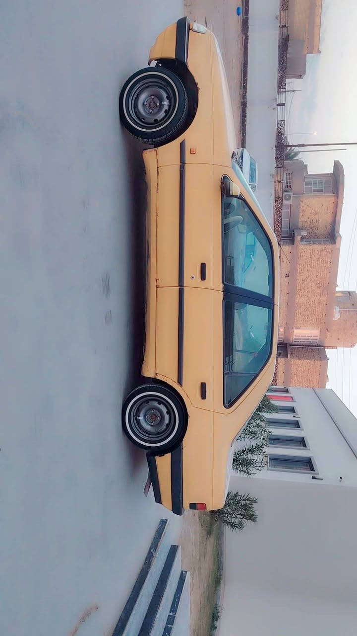 سلام وعليكم بيجو 405 جيئر اكس موديل 10 سياره كير مكينه مكفولت حداديه لاضربه ولاصبغ سياره بلاديه 
سنويه2027 سياره رقم بغداد مصفره هيئه وغرامت جاهزه مداور يمته مايعجبك ادور مكاني ديوانيه سعر 33وبيه مجال ***********
