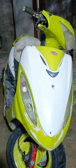 كامكو جيفور الدراجه نضيفه مابيها اي شي بس عوزها باتري السعر 250وبيها مجال المكان قضاء الرفاعي للتواصل على الرقم(***********)
