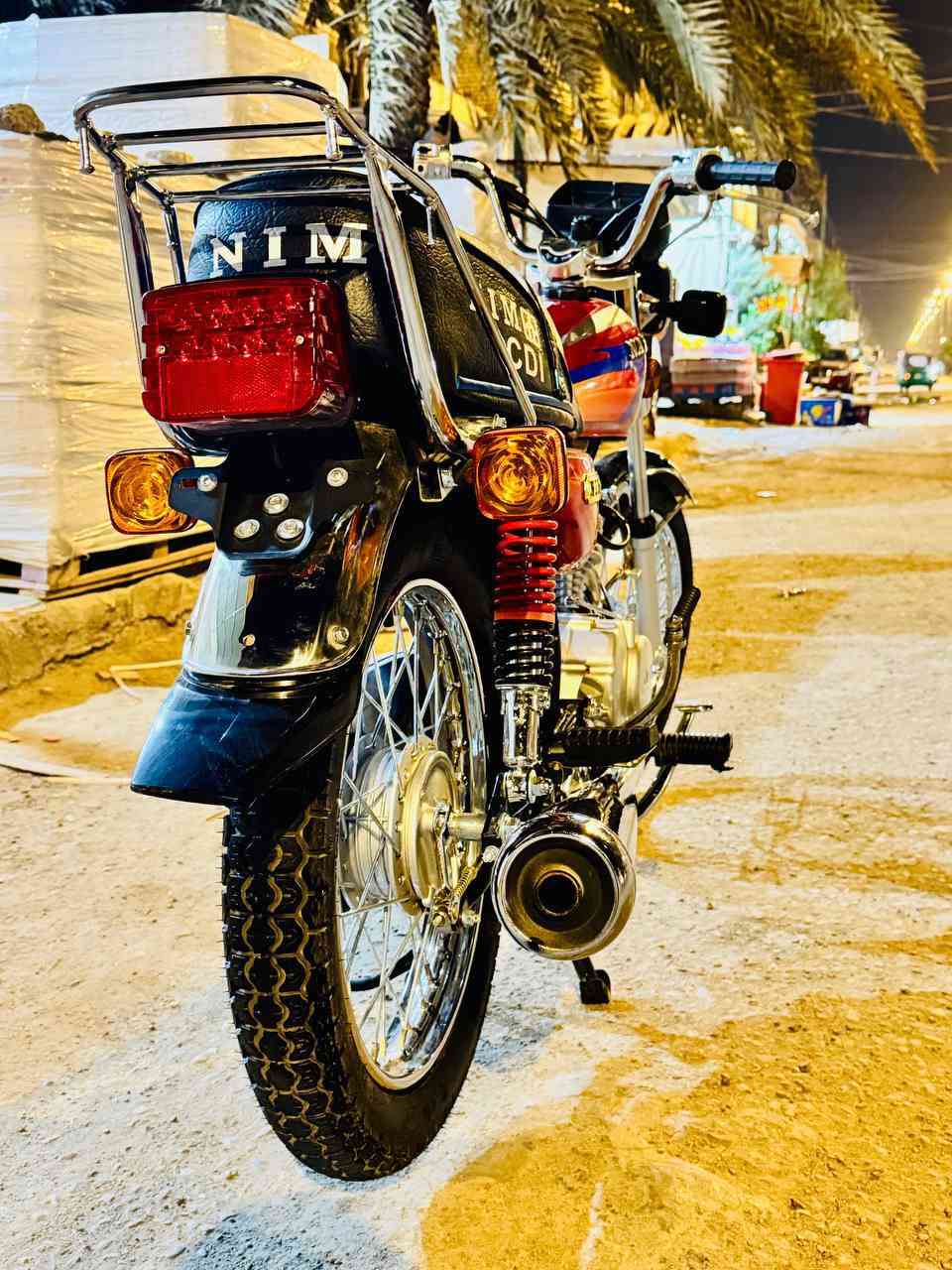 السلام عليكم
دراجة نامة امتياز
اوراق 
السعر خاص
الرقم ***********
