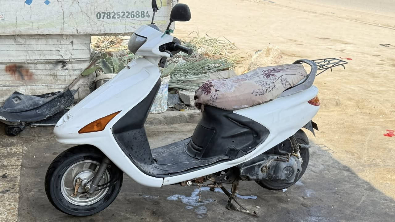 دراجه فراشه البيع دراجه نضيفه كله شغاله سعره 200وبيه مجال مكاني شاميه شراي تصل ***********
