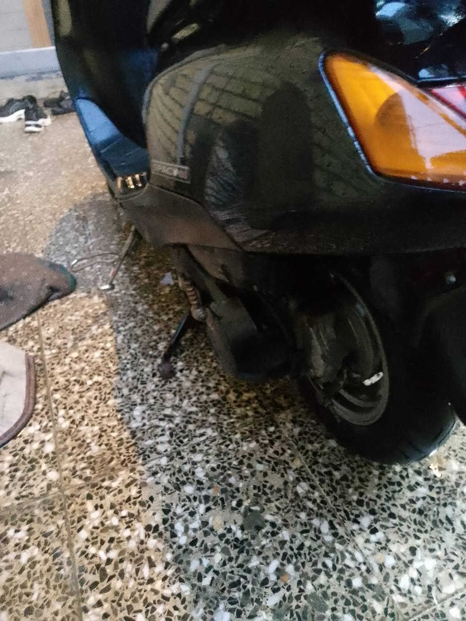 سلام عليكم درجه سبيسي ياباني بيه دخانه بلادي مكينه شالع معدال كهربيات شغال وراق كامل  مكاني بغداد حريه سعر ٢٠٠الف   ***********
