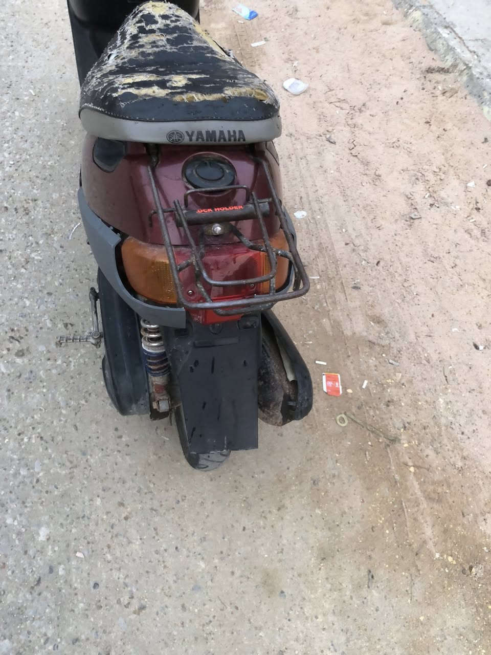 سلام عليكم بترة خطين مفتوحة مرة وحدة 
الدراجه جاهزه عوزها فقط باتري وكهربائيات السلف شغال نهظه حلوة ومشي حلو السعر 250 وبيها مجال قليل المكان الناصرية مركز سومر ***********(مكلف بنشر)
