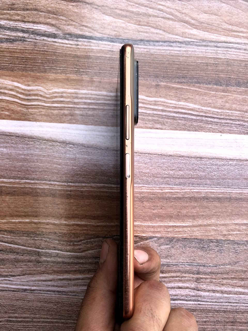 شاومي ردمي نوت 10 برو ماكس
Redmi note 10 pro max
خطين و يدعم رام
ذاكرة 128 رام 6
لمن تدوس قوي على هذة الطرف بالصور يطلعن ادني الخطوط ادور يروحن و الباقي كلة شغال 
اريد ب120 و بي مجال حك الجية 
ويا الكارتونة و 5 كفرات بالصورة
مكاني نجف 
***********
